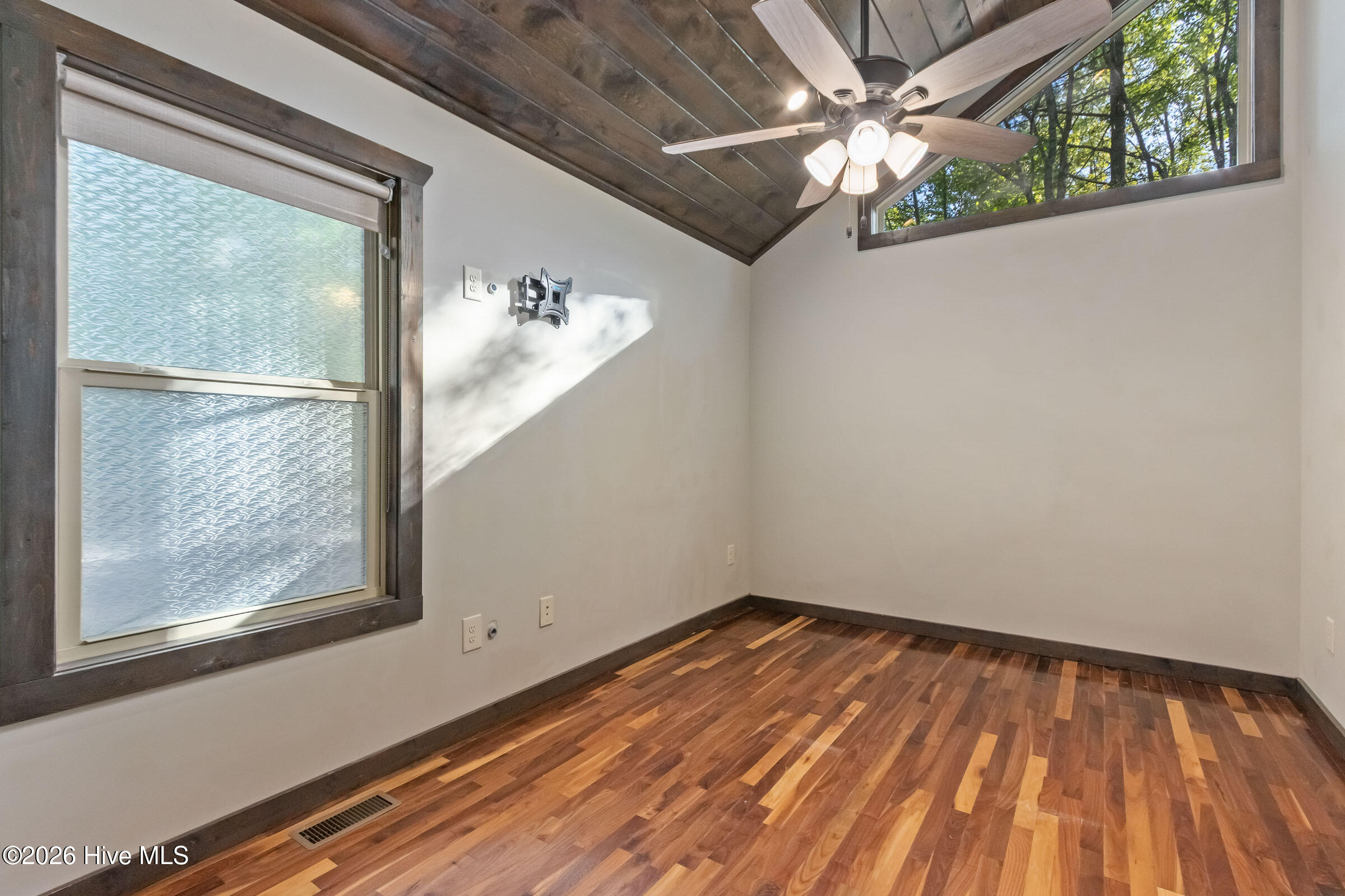 110 Blueberry Hill Property Photo 33