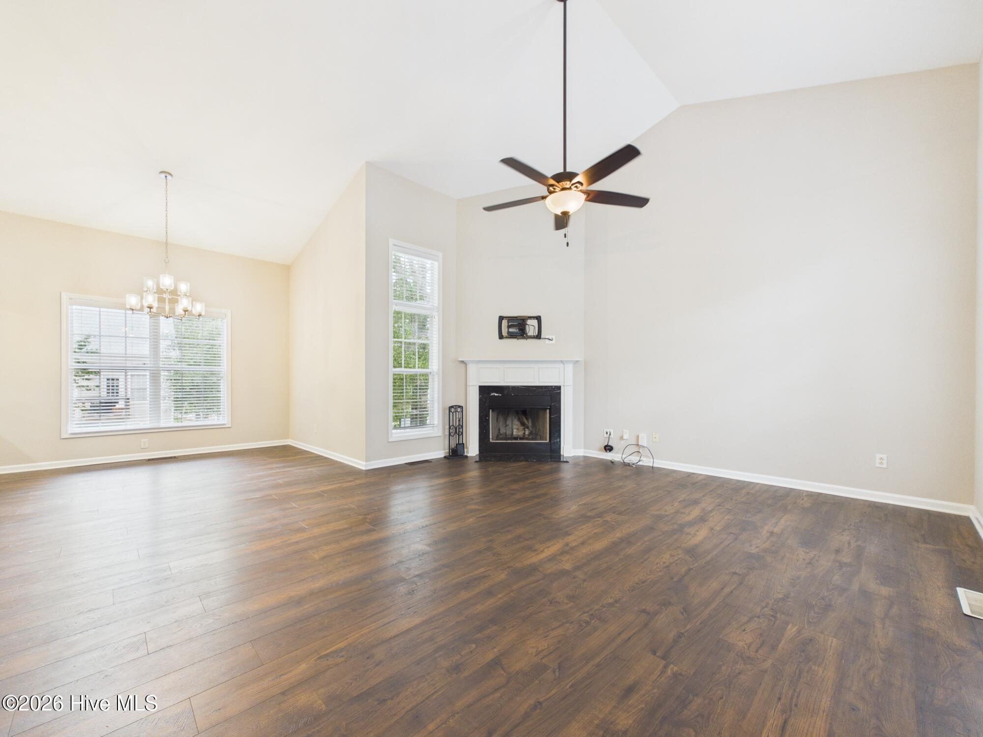 5500 Yates Garden Lane Property Photo 10