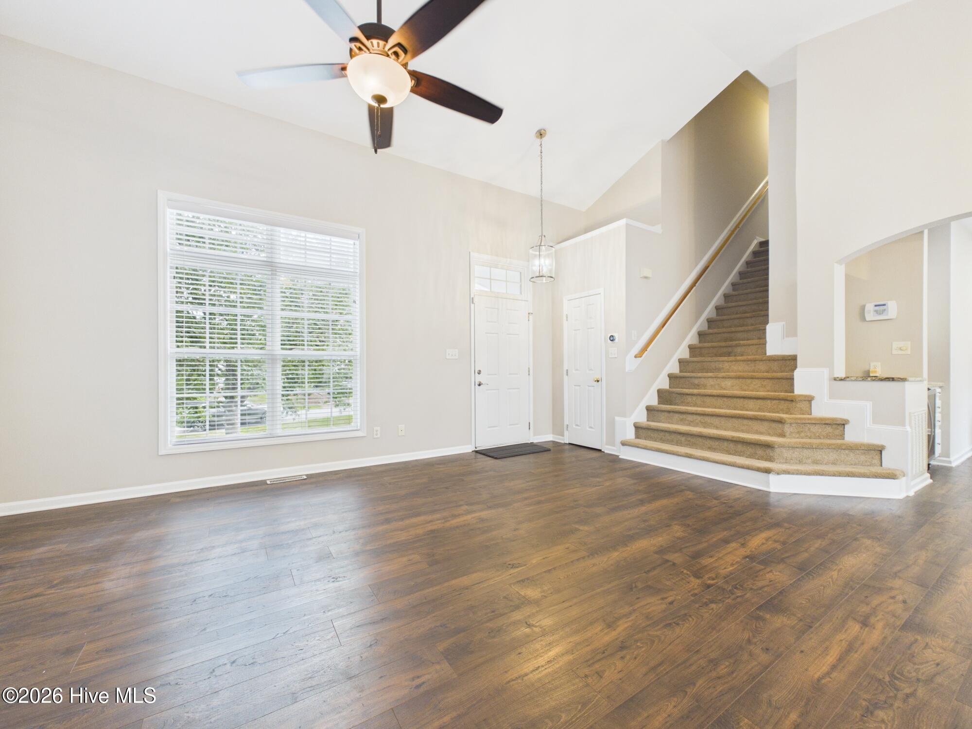 5500 Yates Garden Lane Property Photo 12