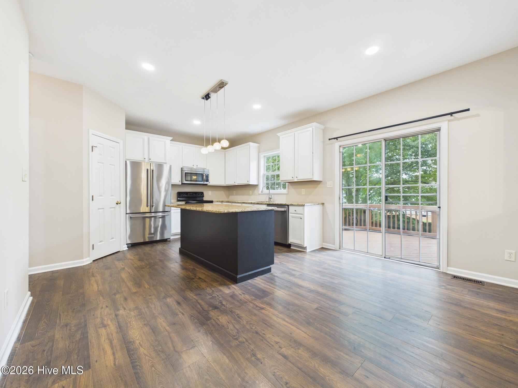 5500 Yates Garden Lane Property Photo 19