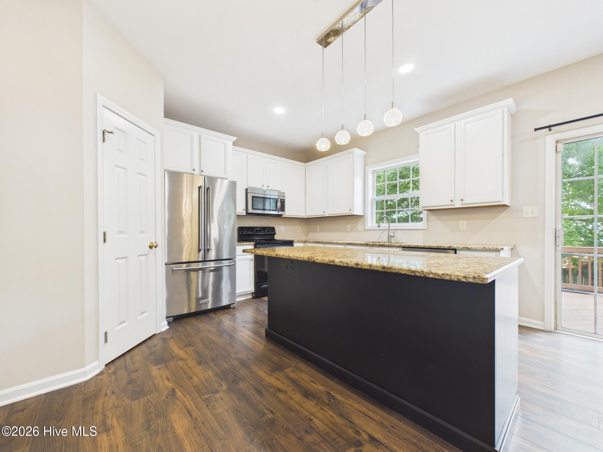 5500 Yates Garden Lane Property Photo 23