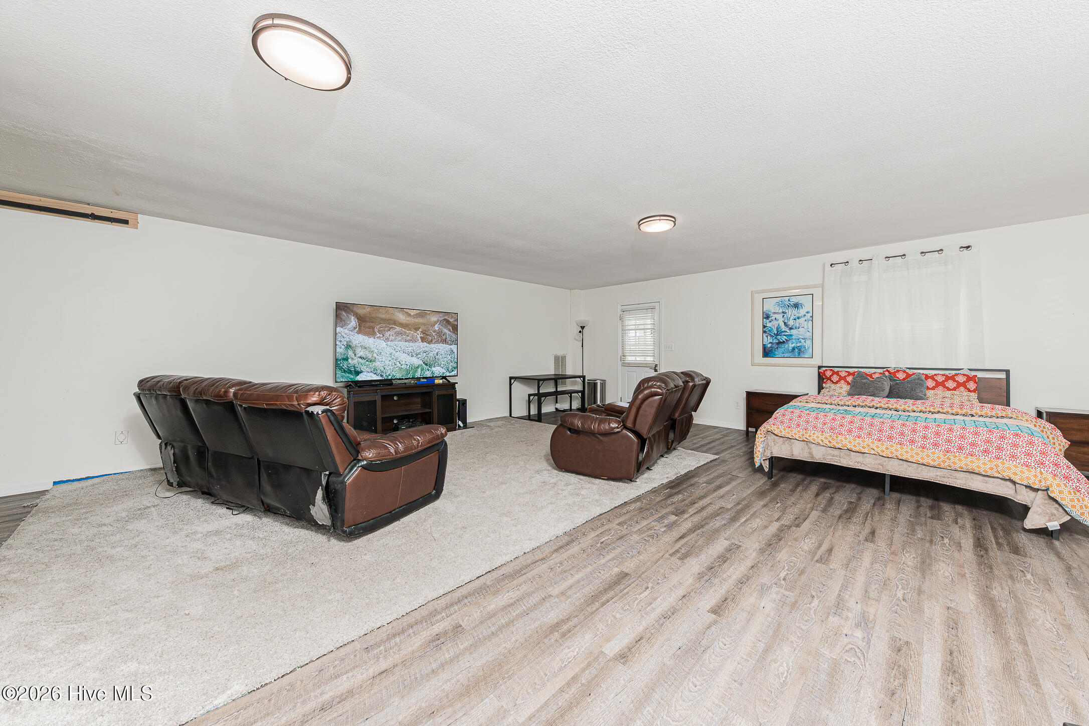 123 Buds Lane Property Photo 13