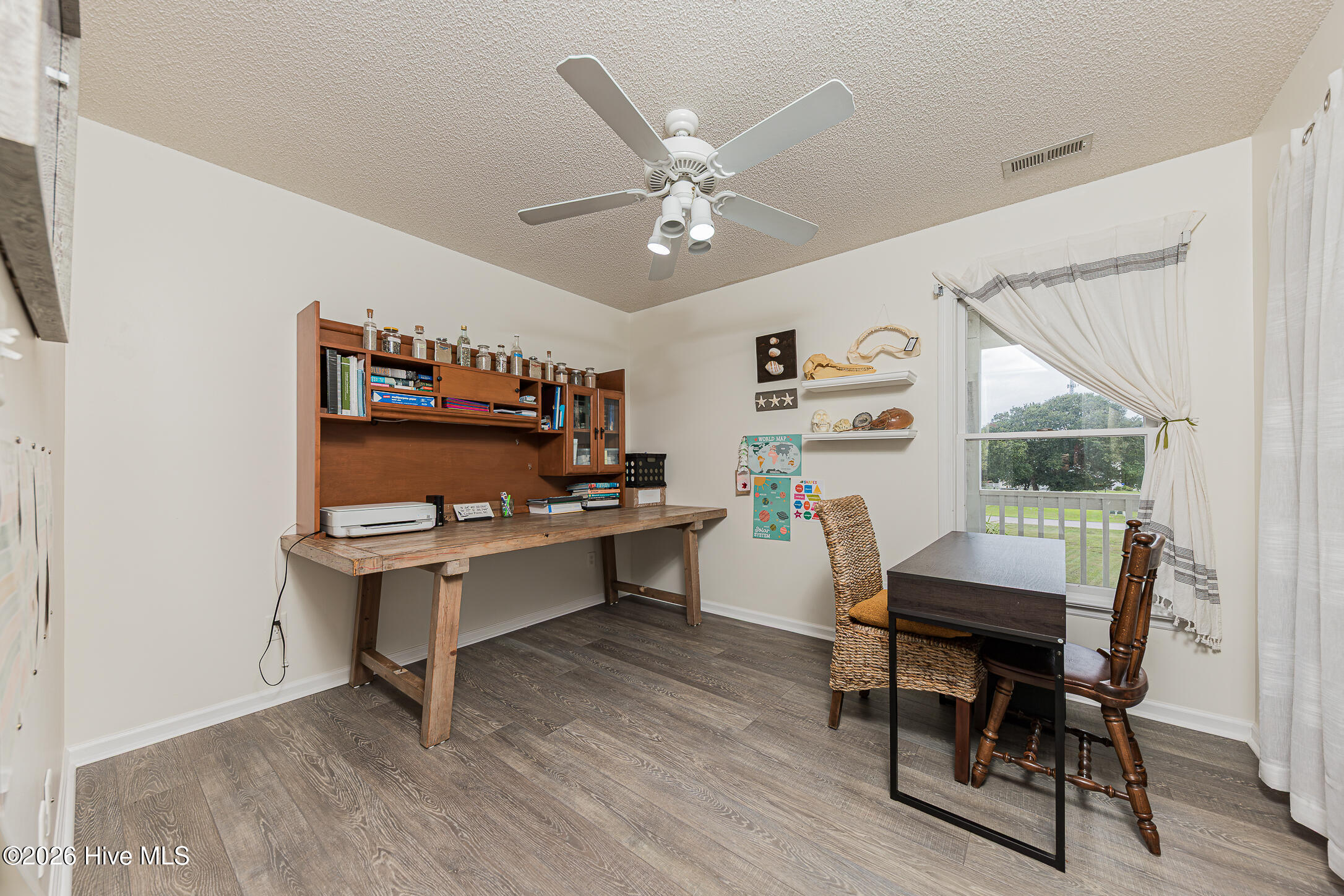 123 Buds Lane Property Photo 16