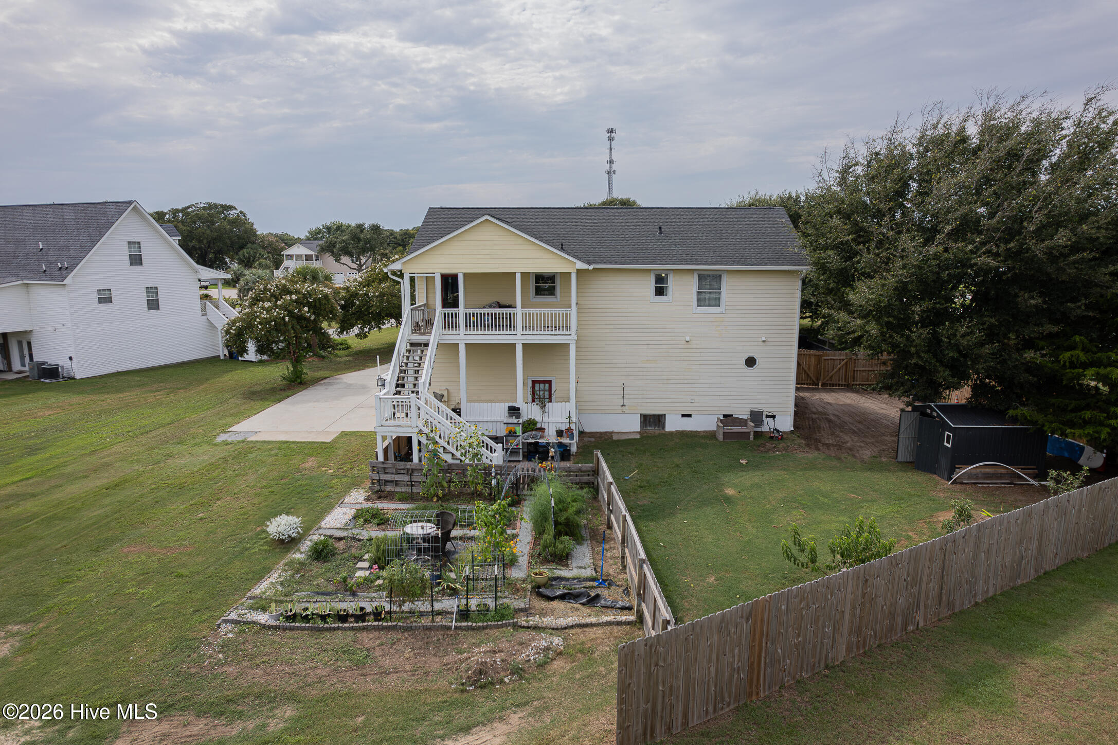 123 Buds Lane Property Photo 22