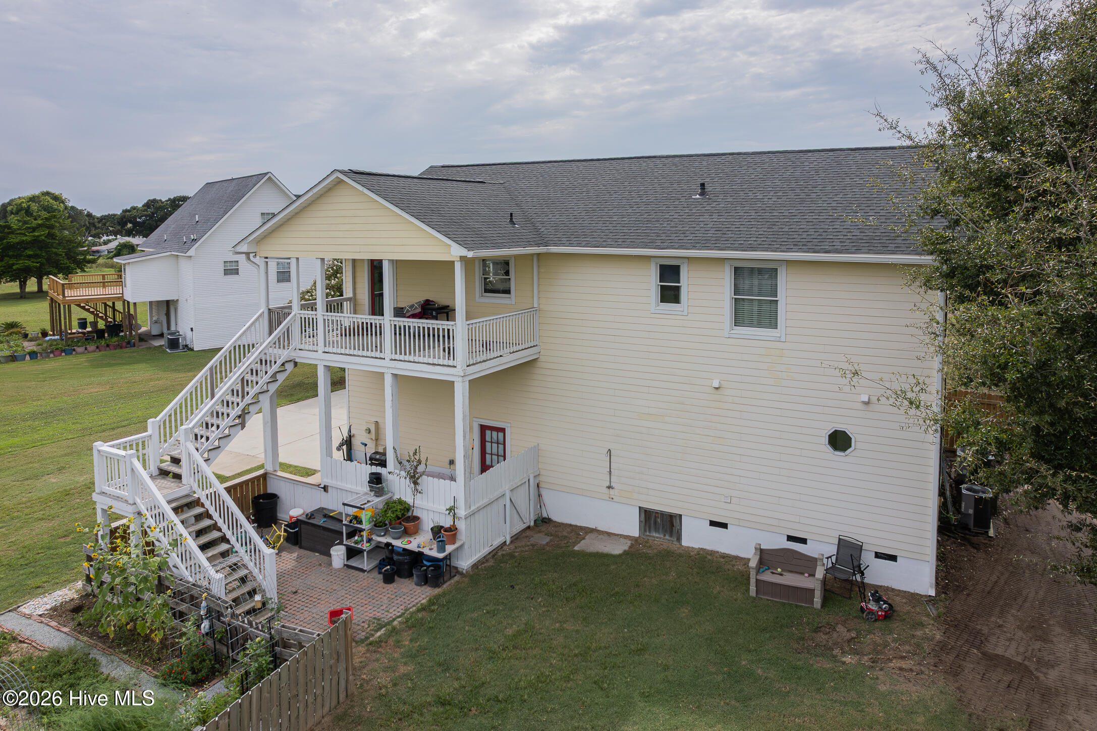 123 Buds Lane Property Photo 26