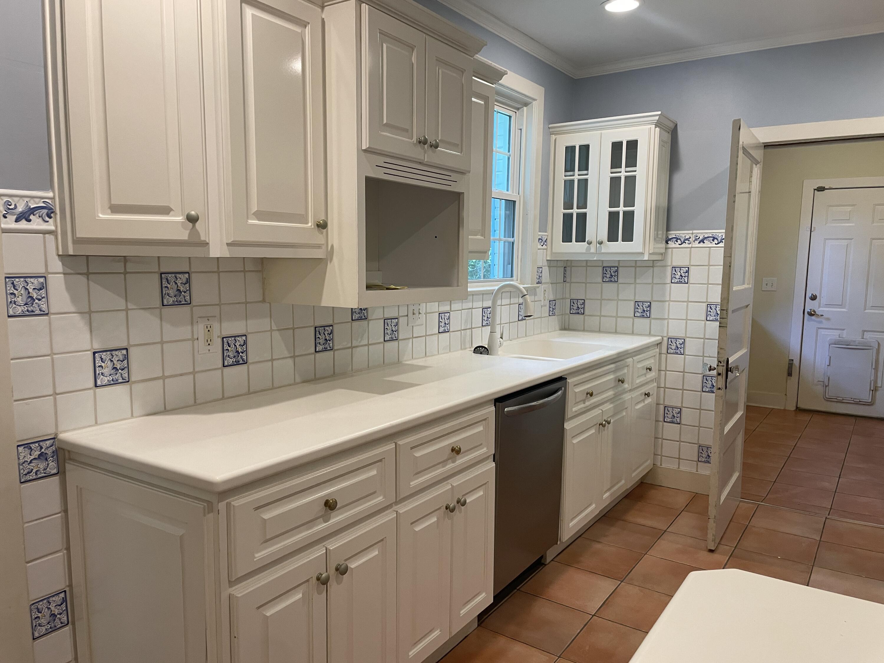 3110 Bransford Road Property Photo 12