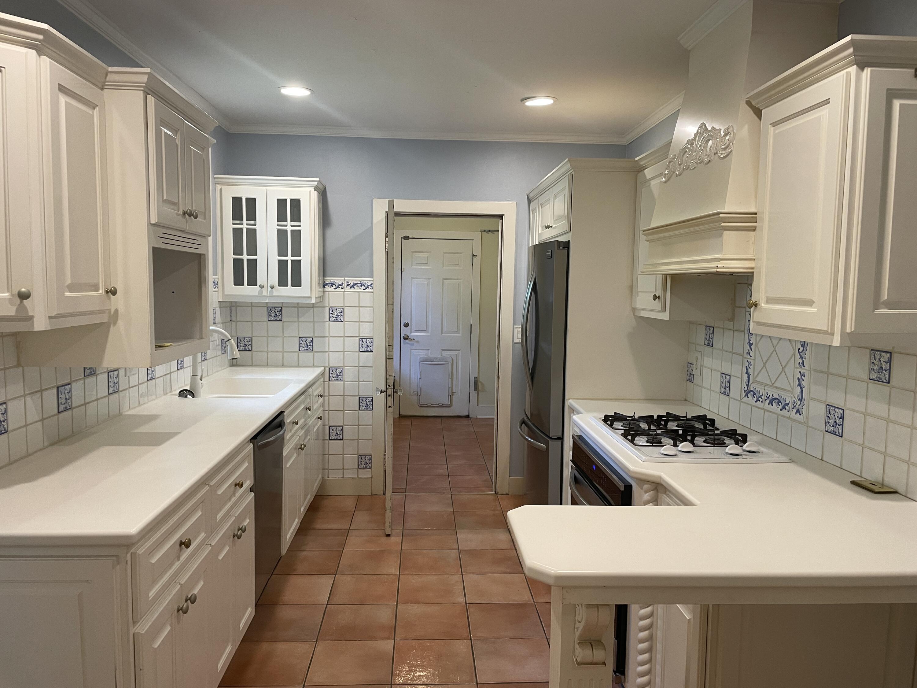 3110 Bransford Road Property Photo 13
