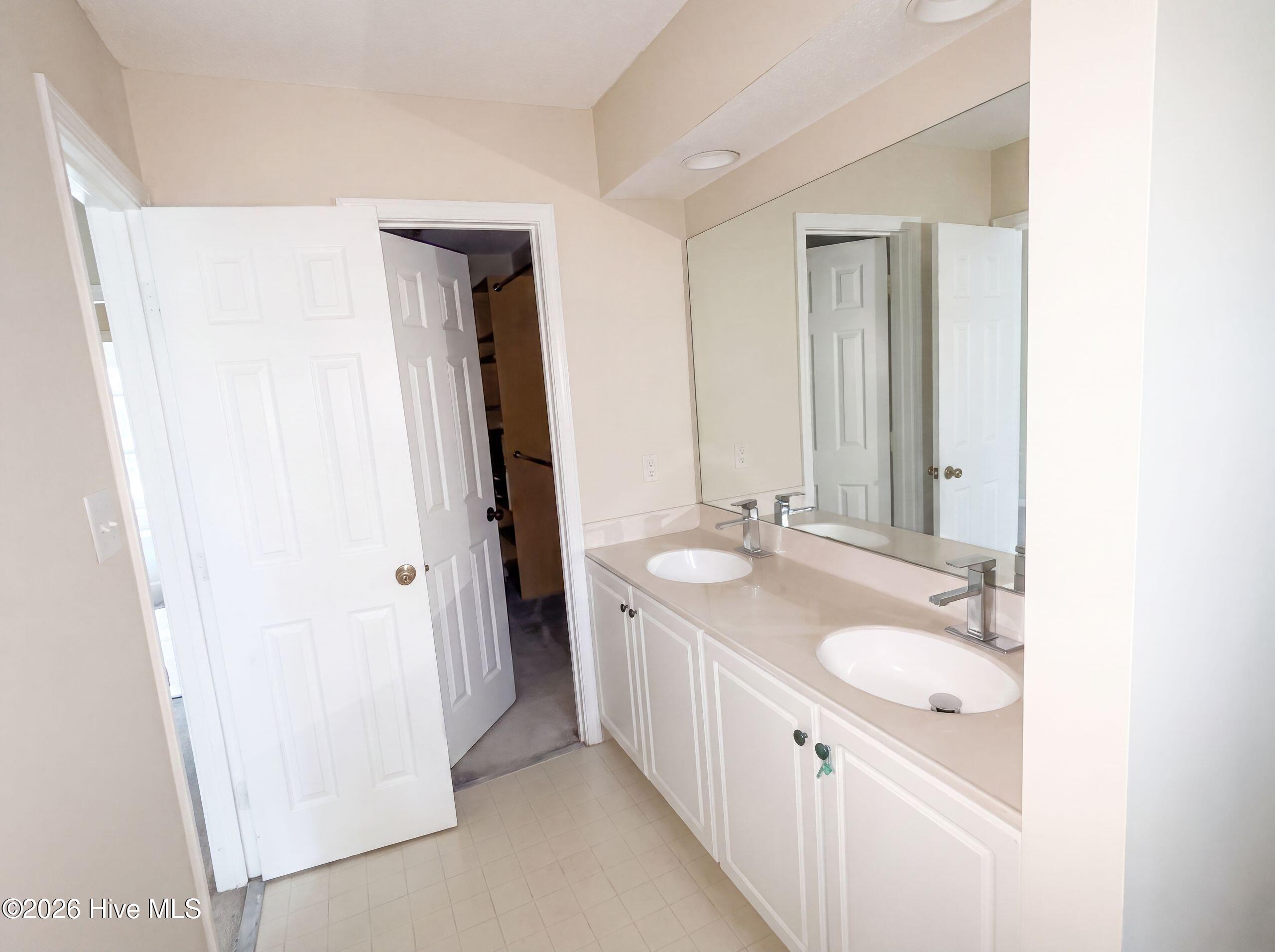 101 Settlement Way Property Photo 14