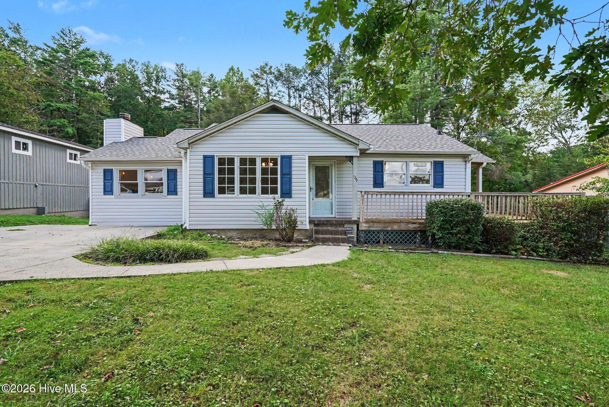 169 Montview Circle