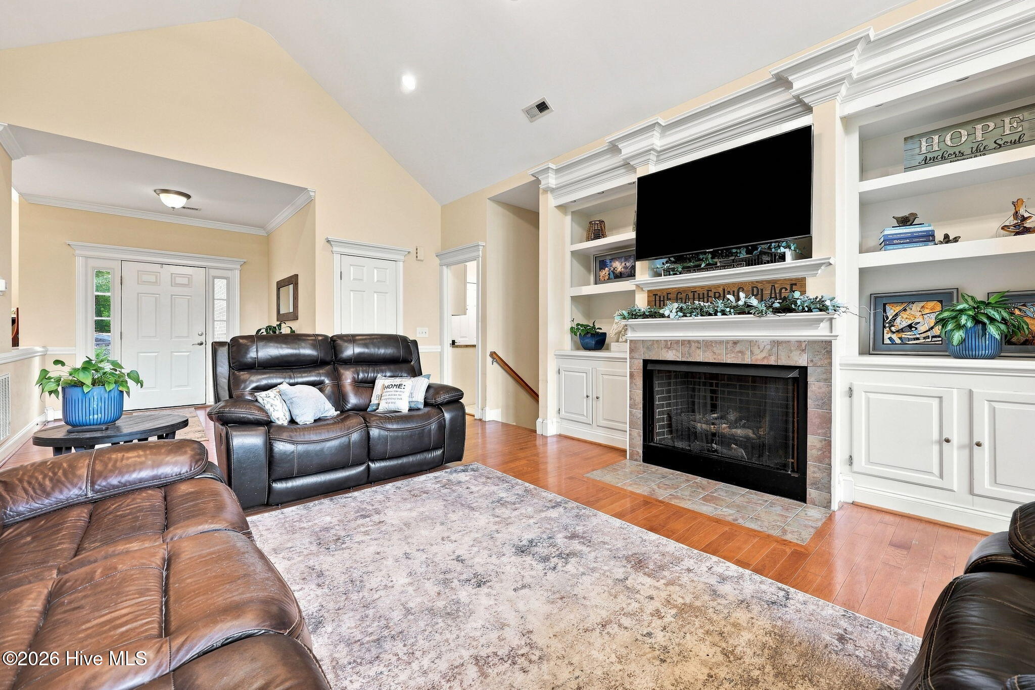 3233 Leicester Circle Property Photo 18