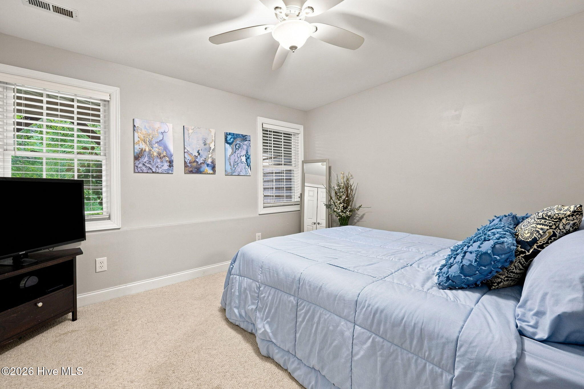 3233 Leicester Circle Property Photo 25