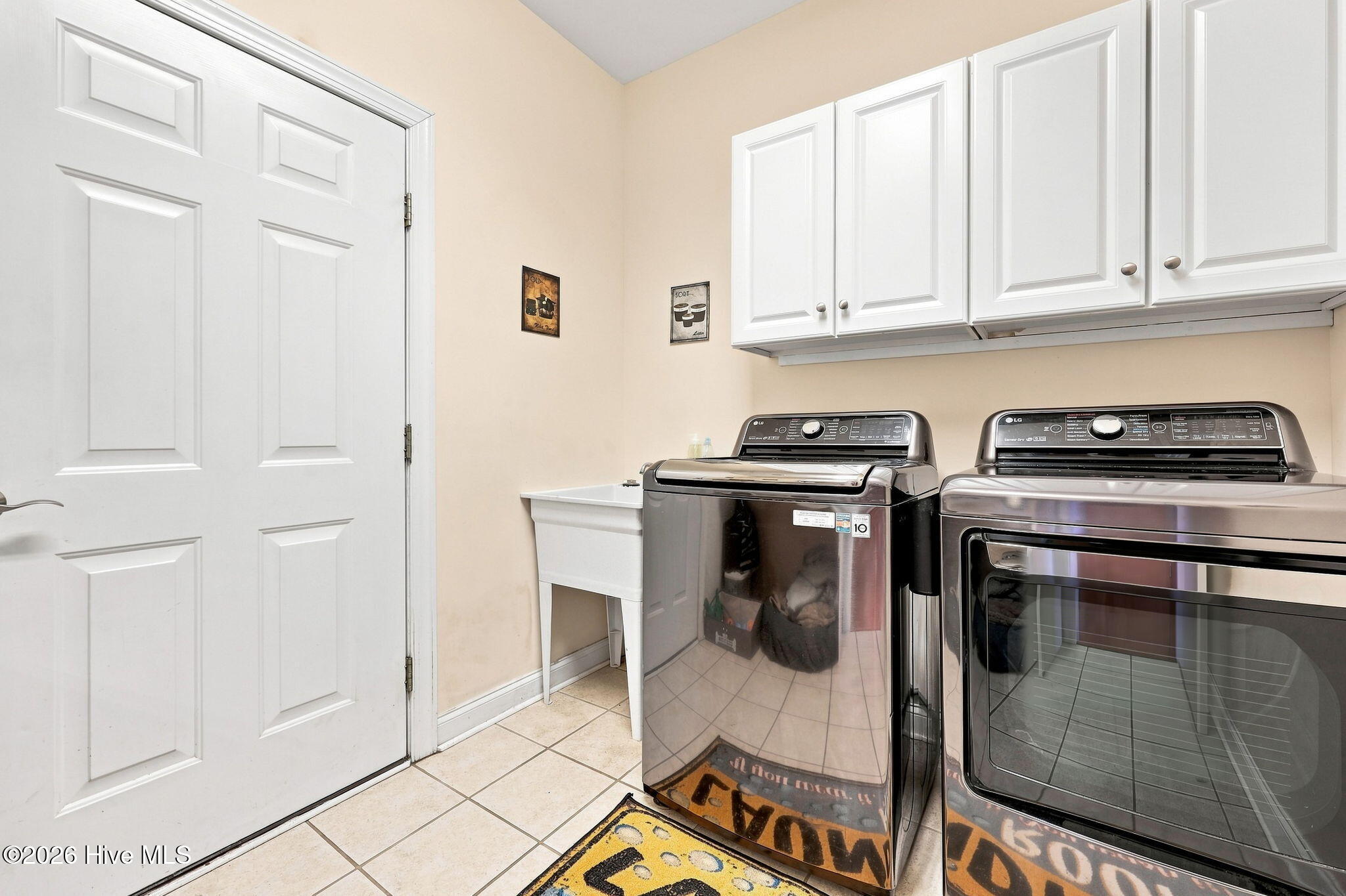 3233 Leicester Circle Property Photo 33