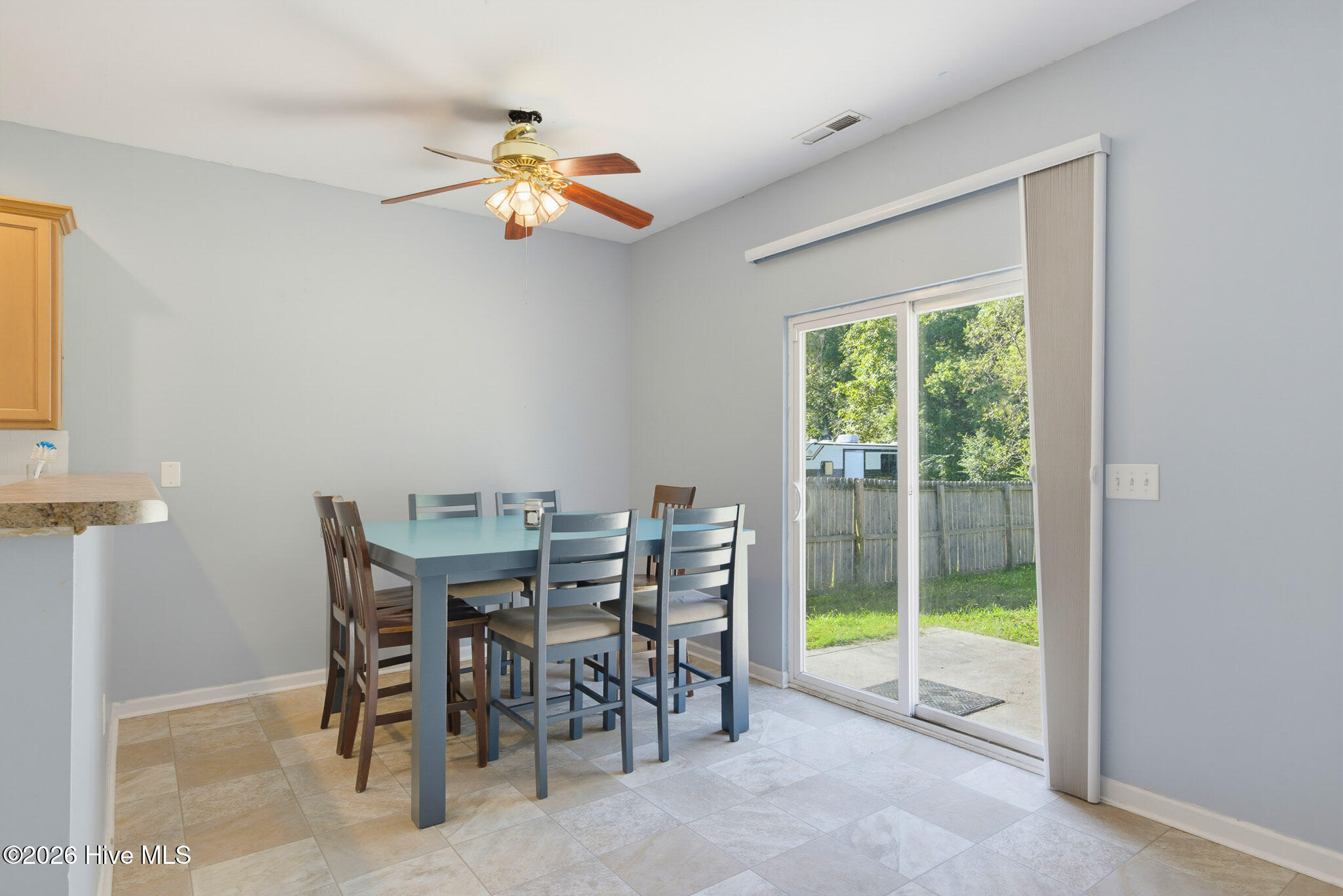 528 Shelmore Lane Property Photo 11