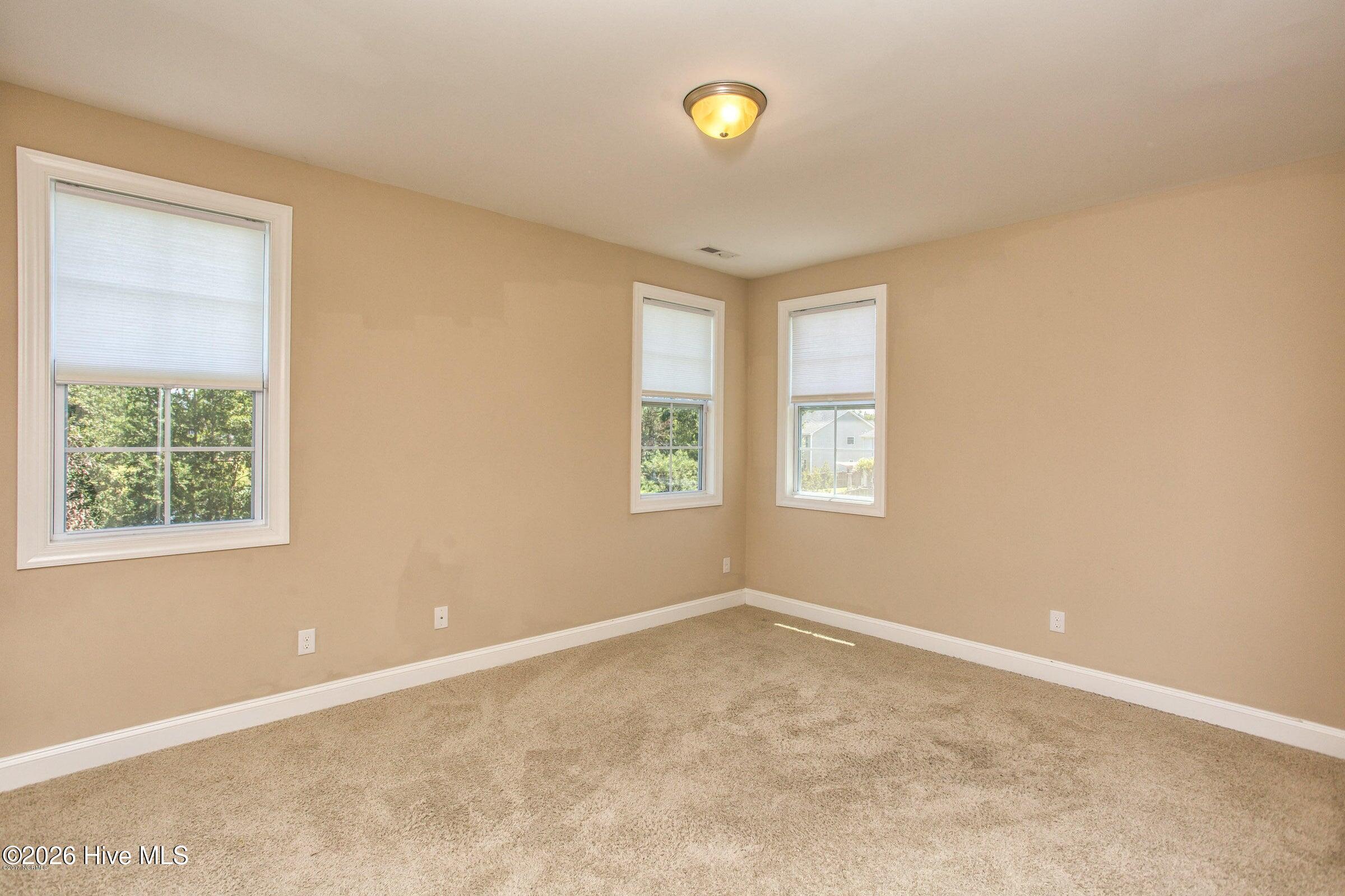 6005 Tarin Road Property Photo 9