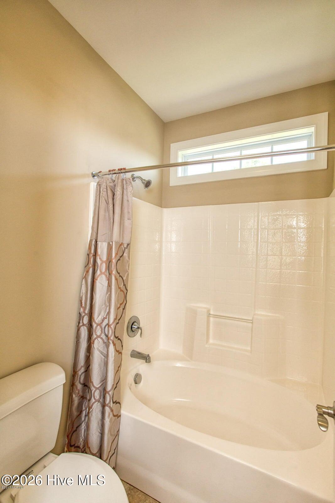 6005 Tarin Road Property Photo 12