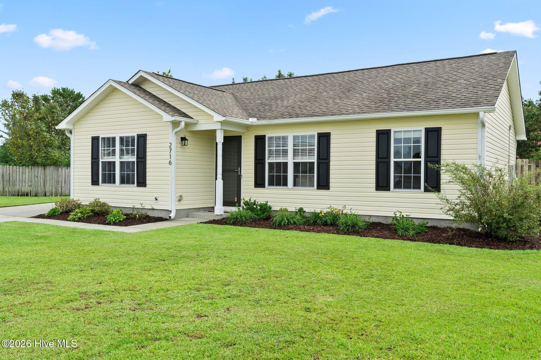 2716 Tarbert Court Property Photo 2