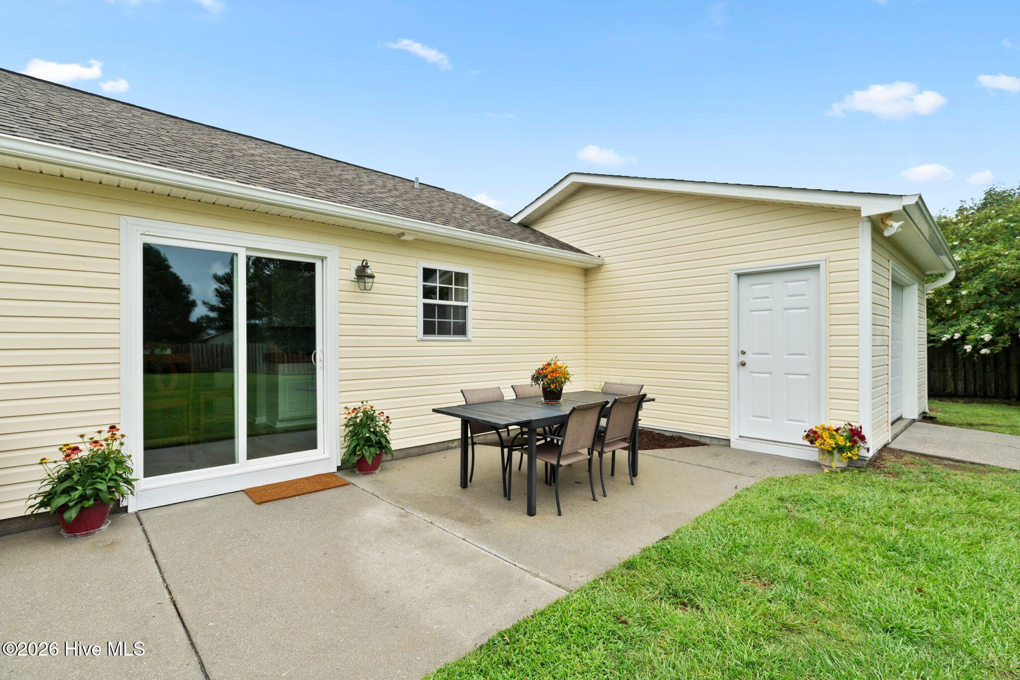 2716 Tarbert Court Property Photo 33