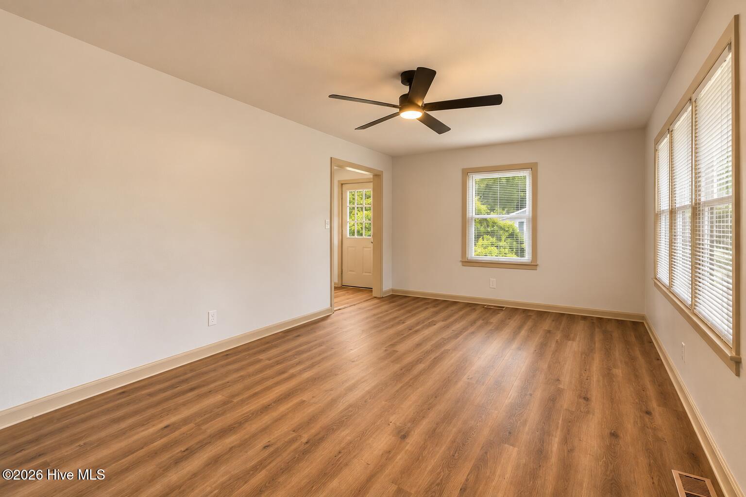 209 Diane Drive Property Photo 4