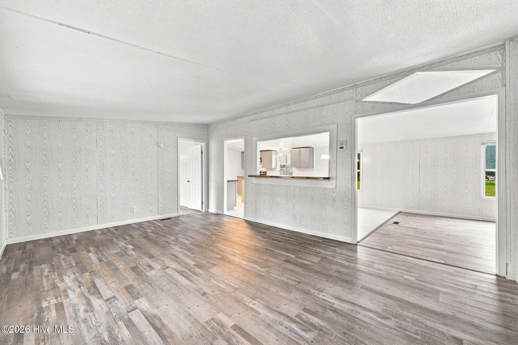 141 Woodview Lane Property Photo 3