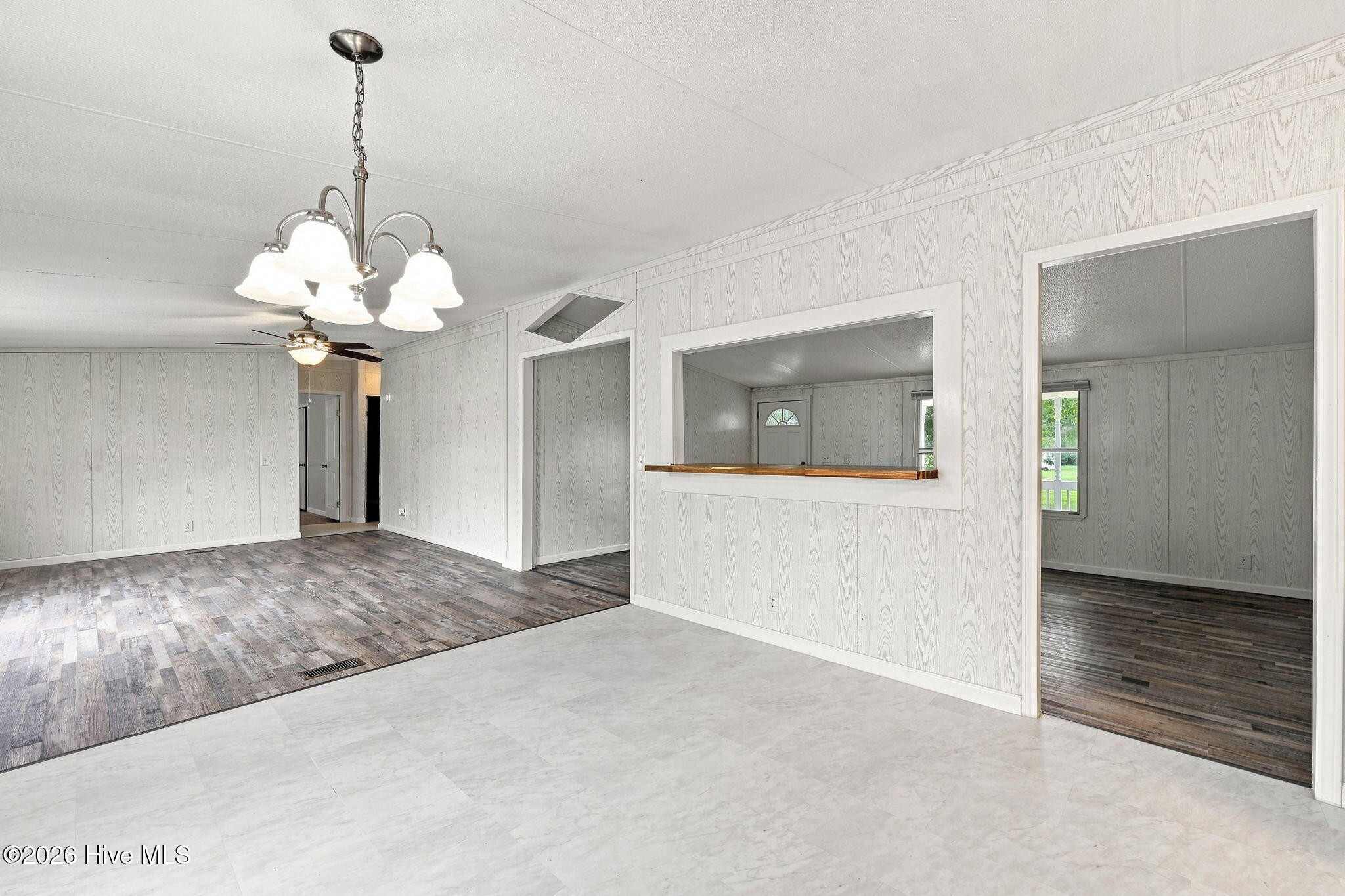 141 Woodview Lane Property Photo 7