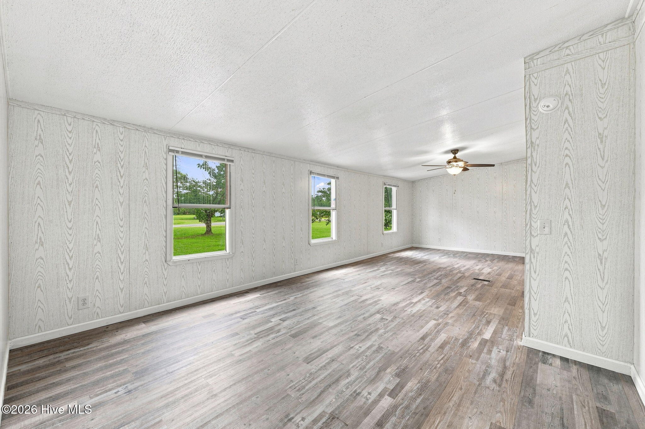 141 Woodview Lane Property Photo 14