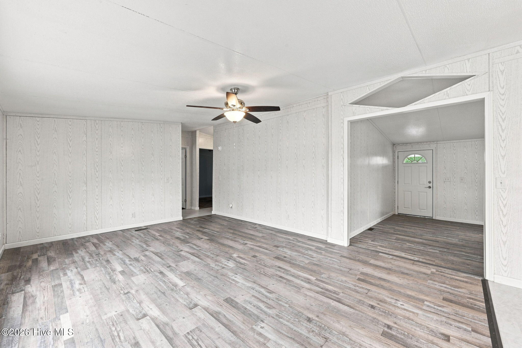 141 Woodview Lane Property Photo 17