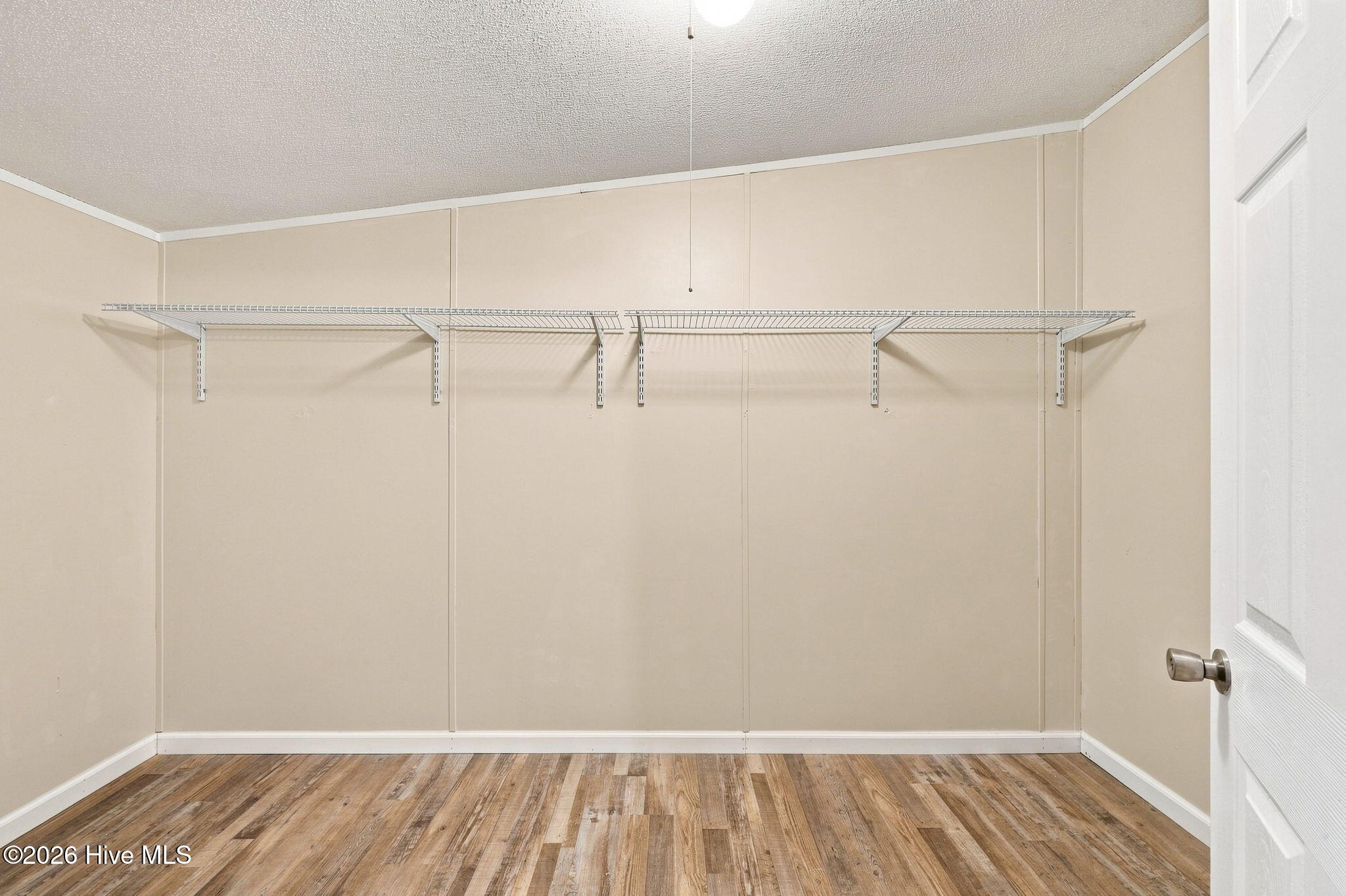 141 Woodview Lane Property Photo 18