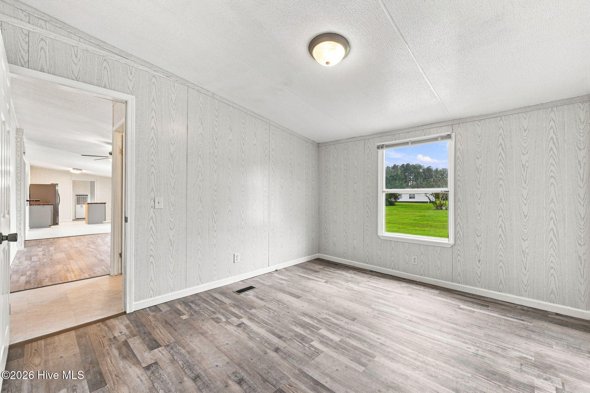 141 Woodview Lane Property Photo 20