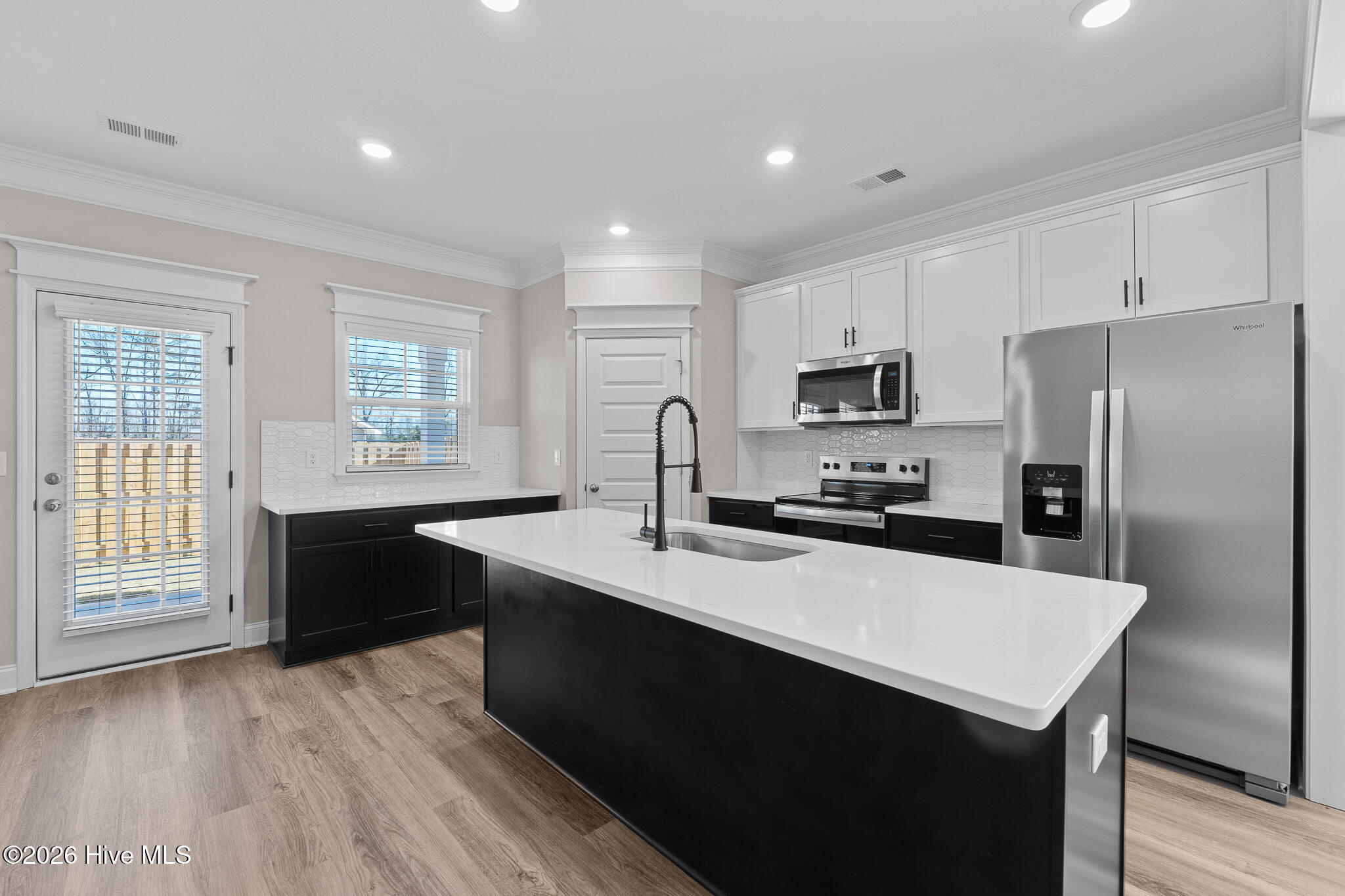 2080 Denmark Avenue Se Property Photo 7