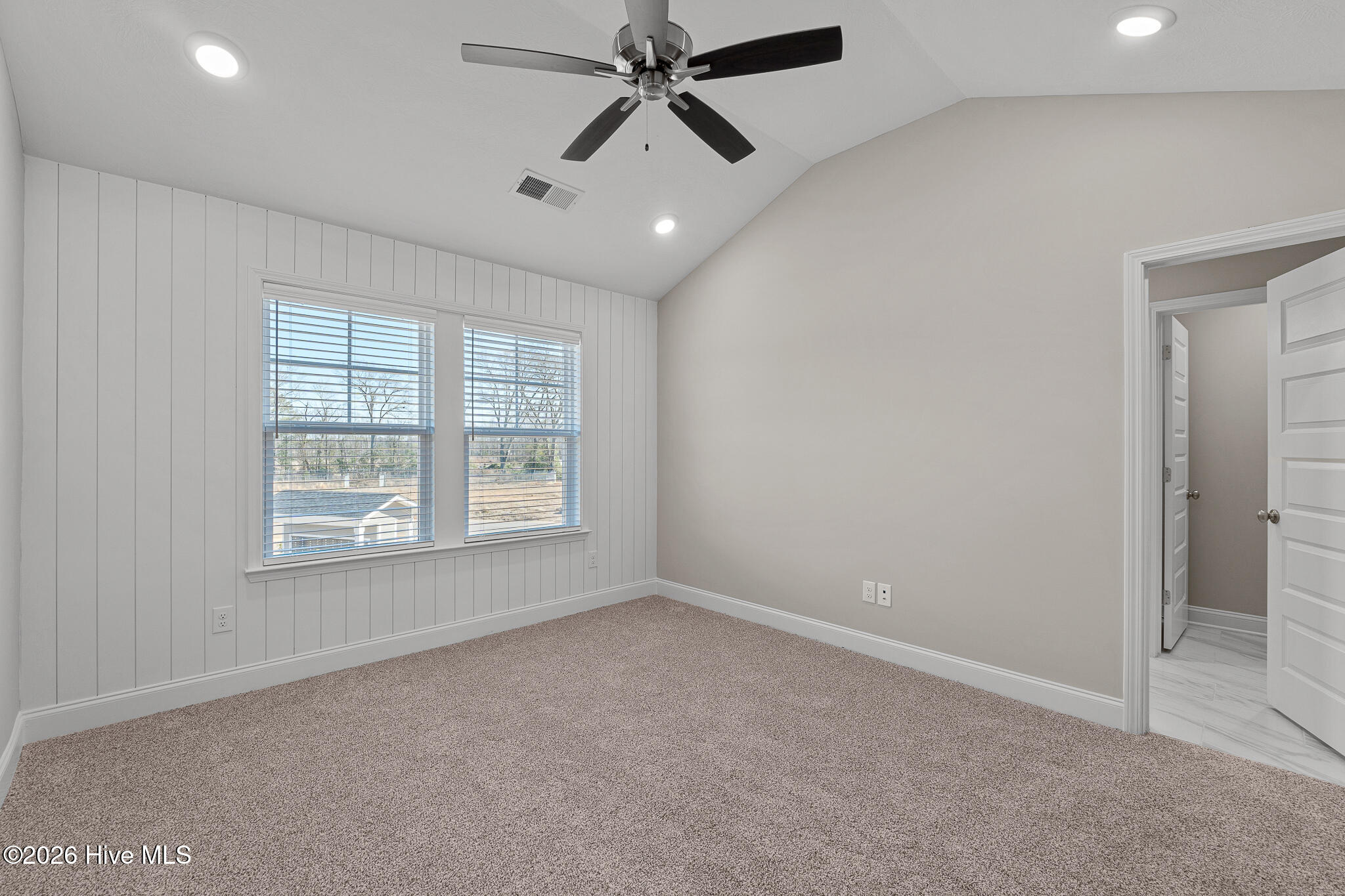 2080 Denmark Avenue Se Property Photo 10