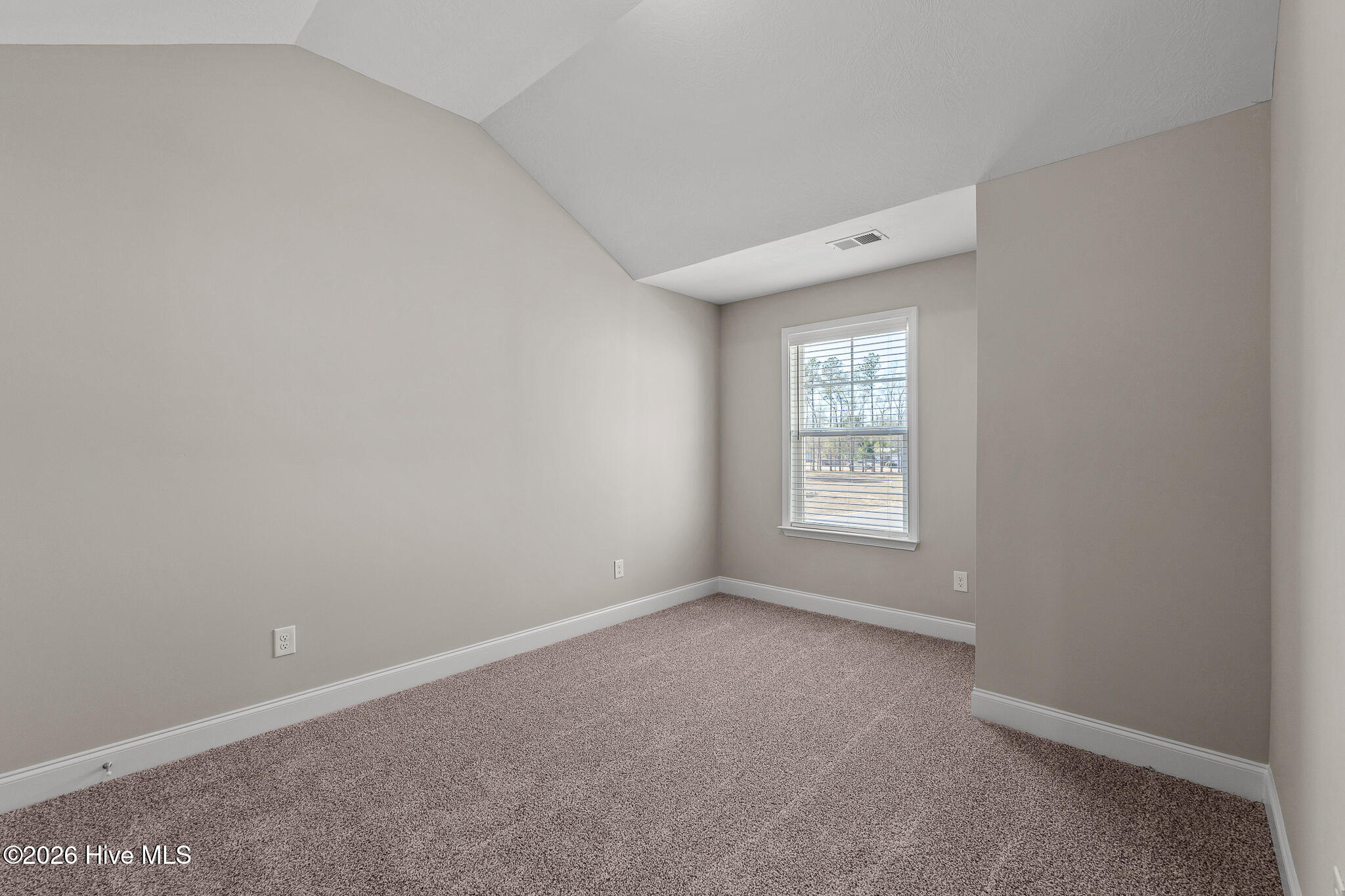 2080 Denmark Avenue Se Property Photo 15