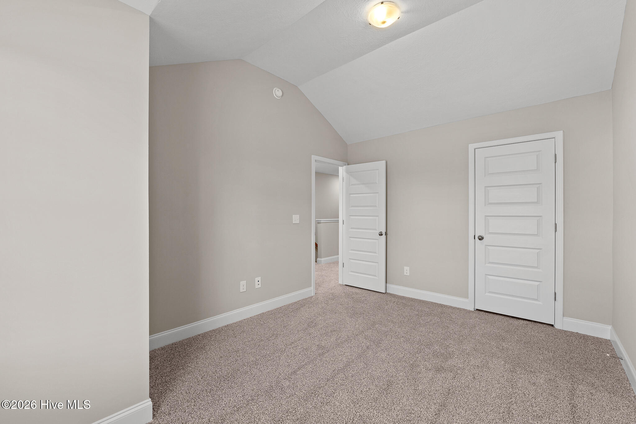 2080 Denmark Avenue Se Property Photo 16
