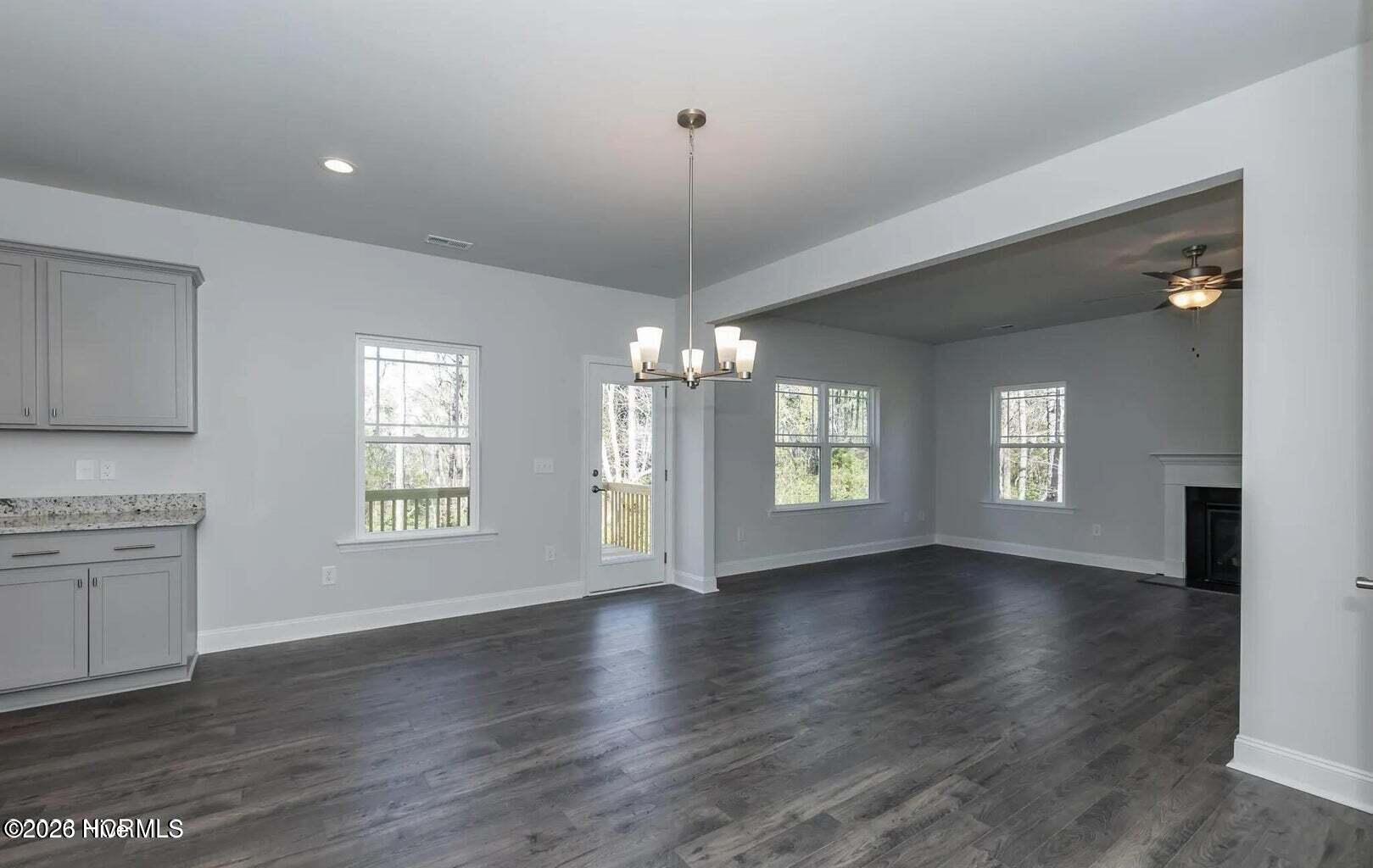 900 Harbour Pointe Drive Fh070 Property Photo 2