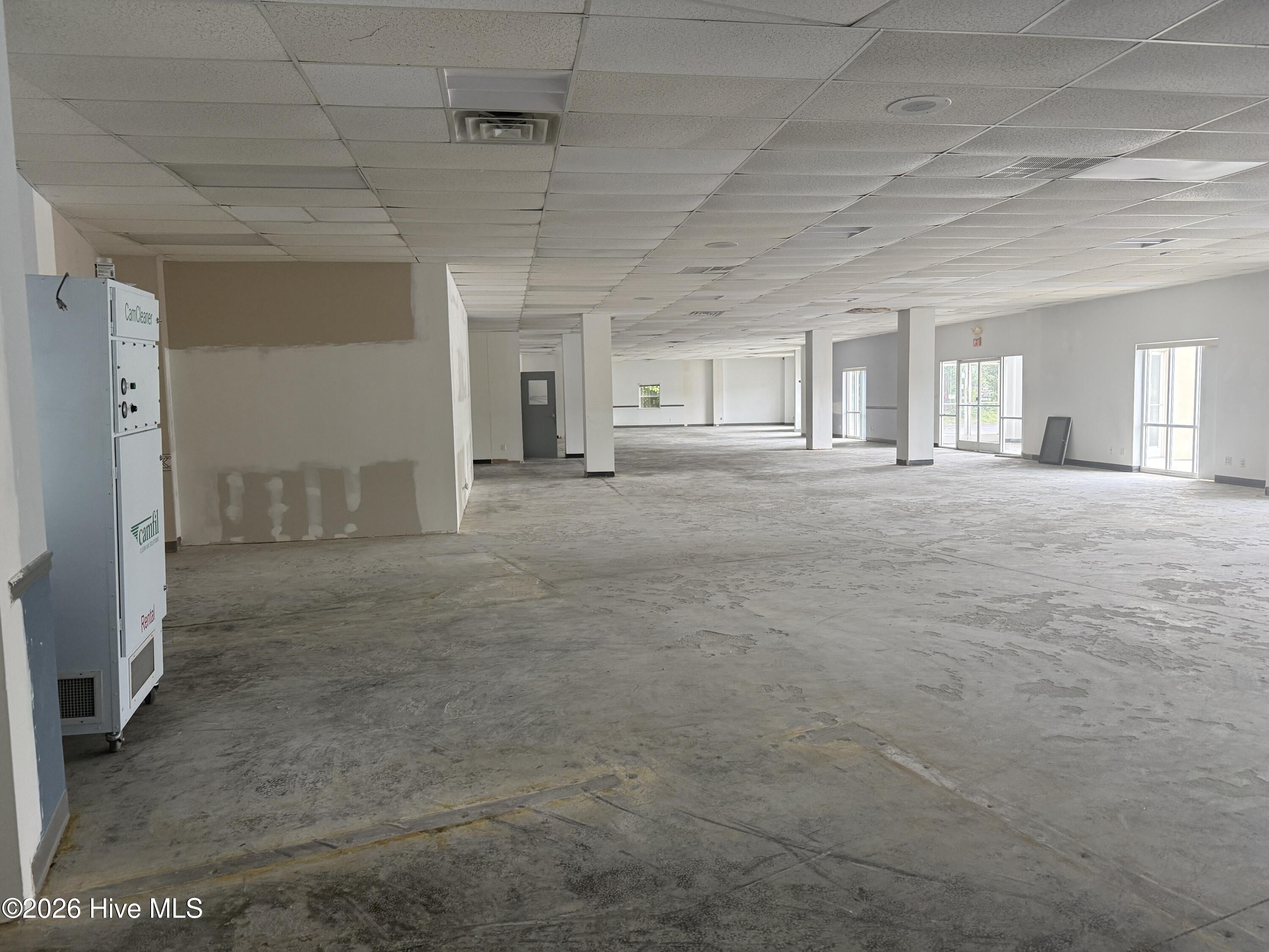 1385 John Small Avenue Property Photo 11