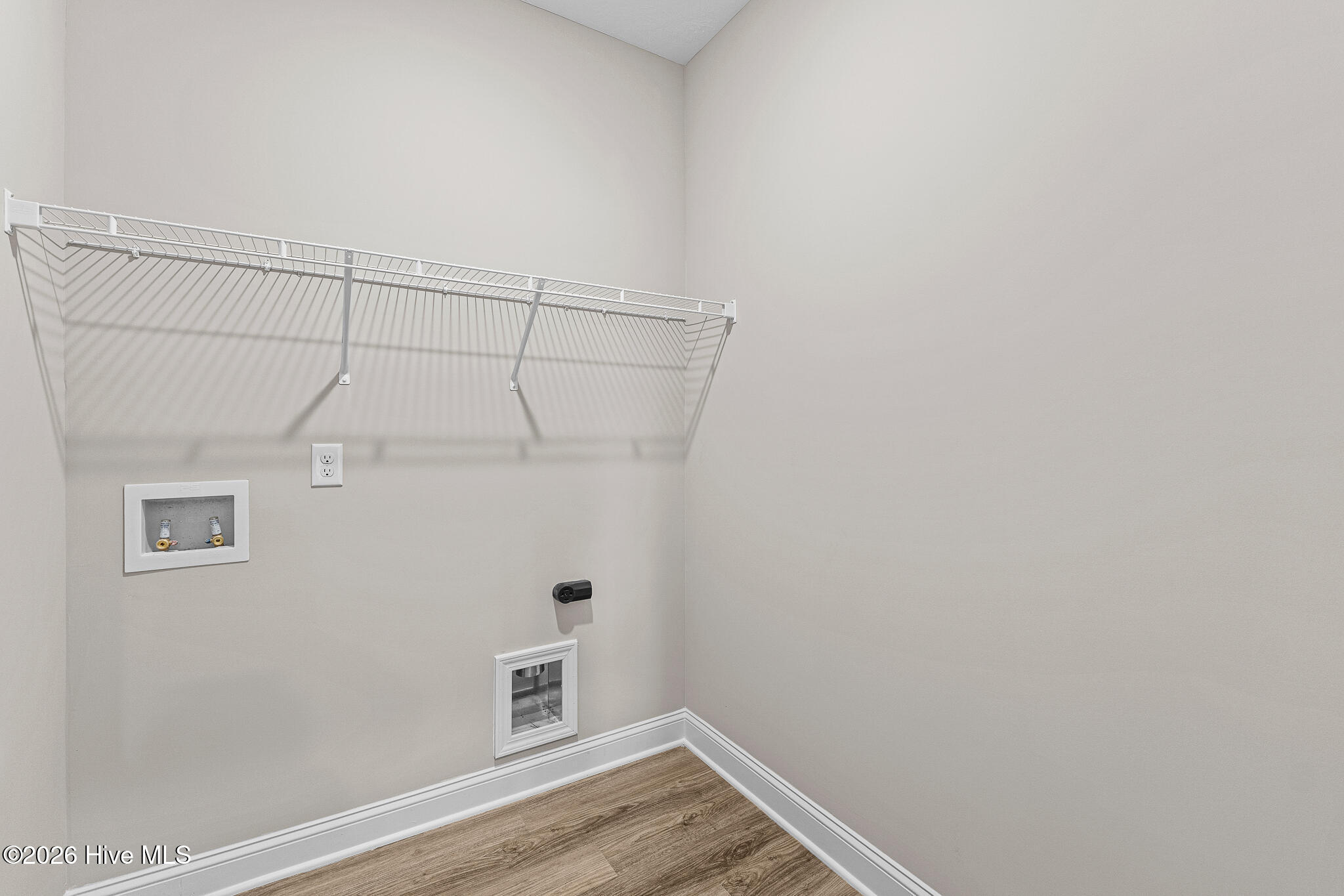 2151 Denmark Avenue Se Property Photo 5