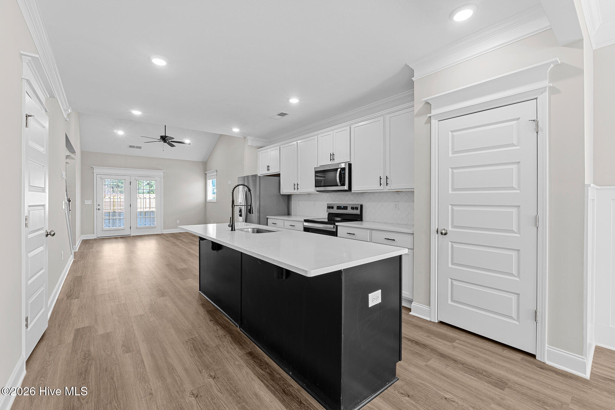 2151 Denmark Avenue Se Property Photo 6