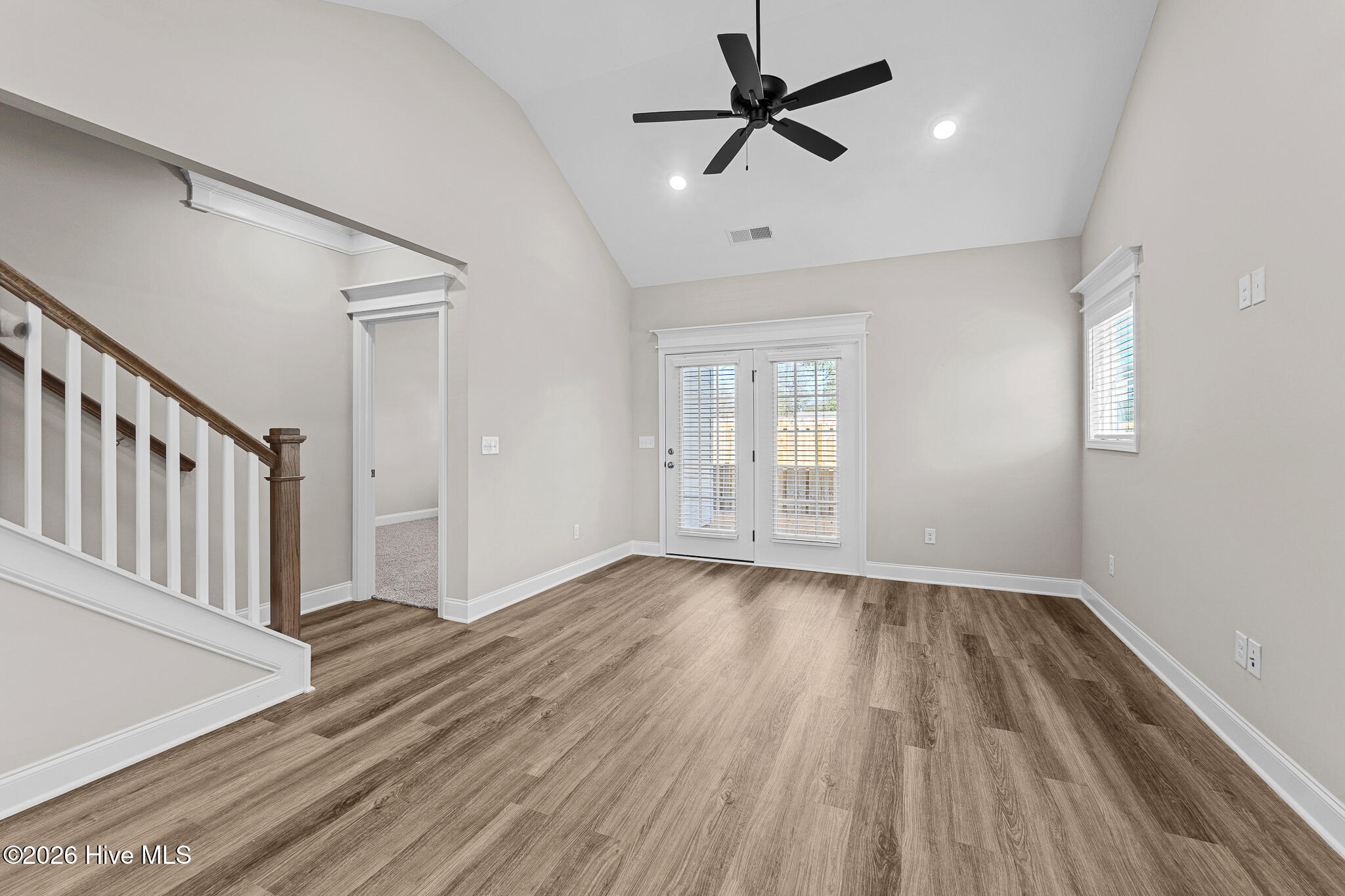 2151 Denmark Avenue Se Property Photo 9