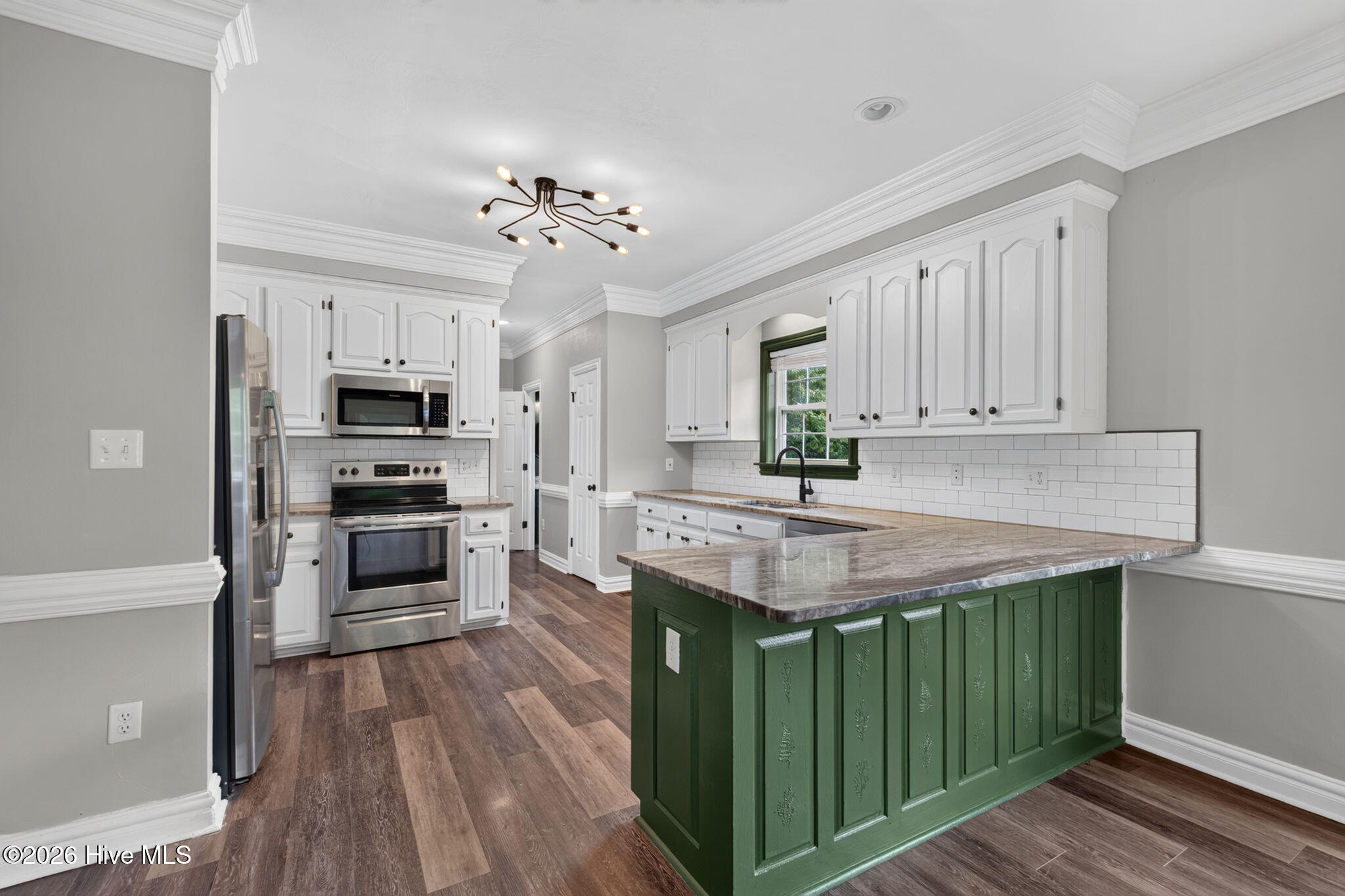 101 Tabby Street Property Photo 8