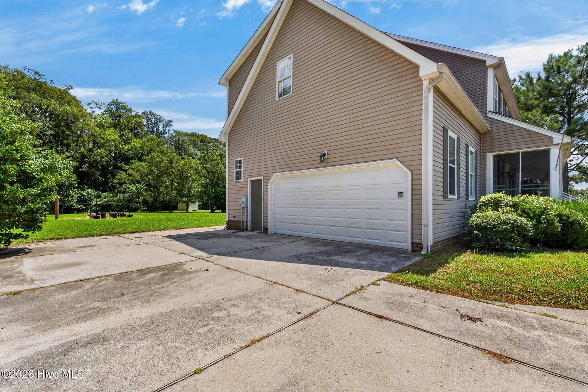 101 Tabby Street Property Photo 44