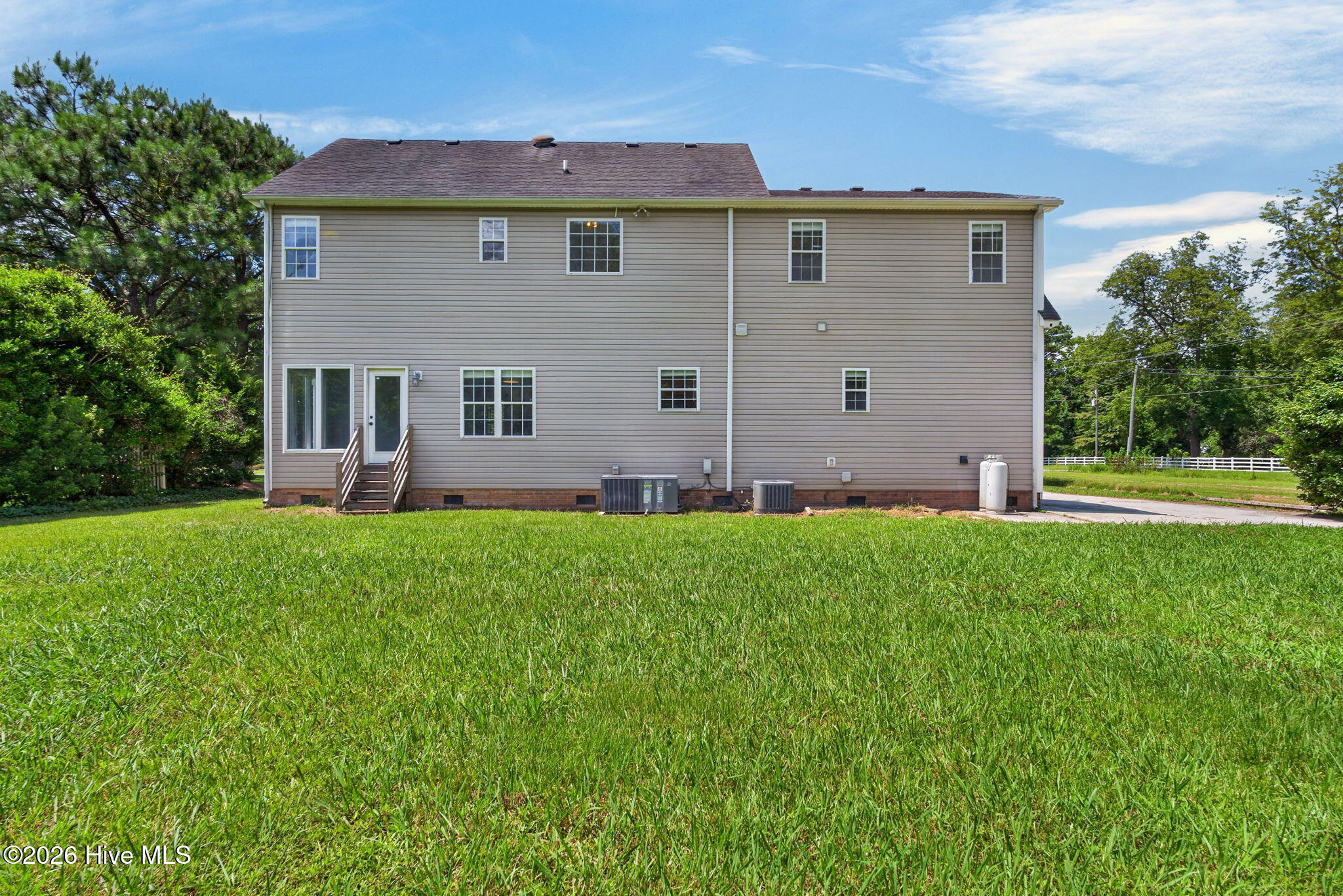 101 Tabby Street Property Photo 45