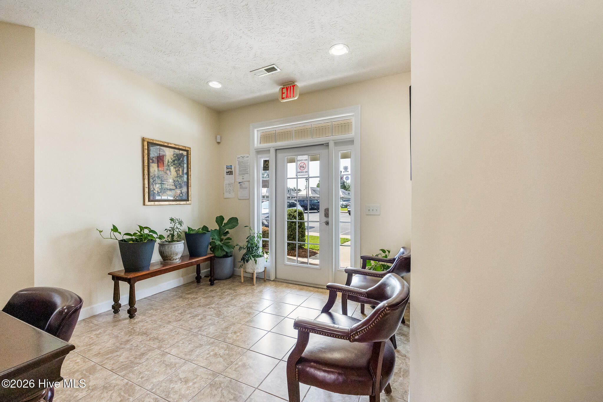 250 Magnolia Square Court Property Photo 7