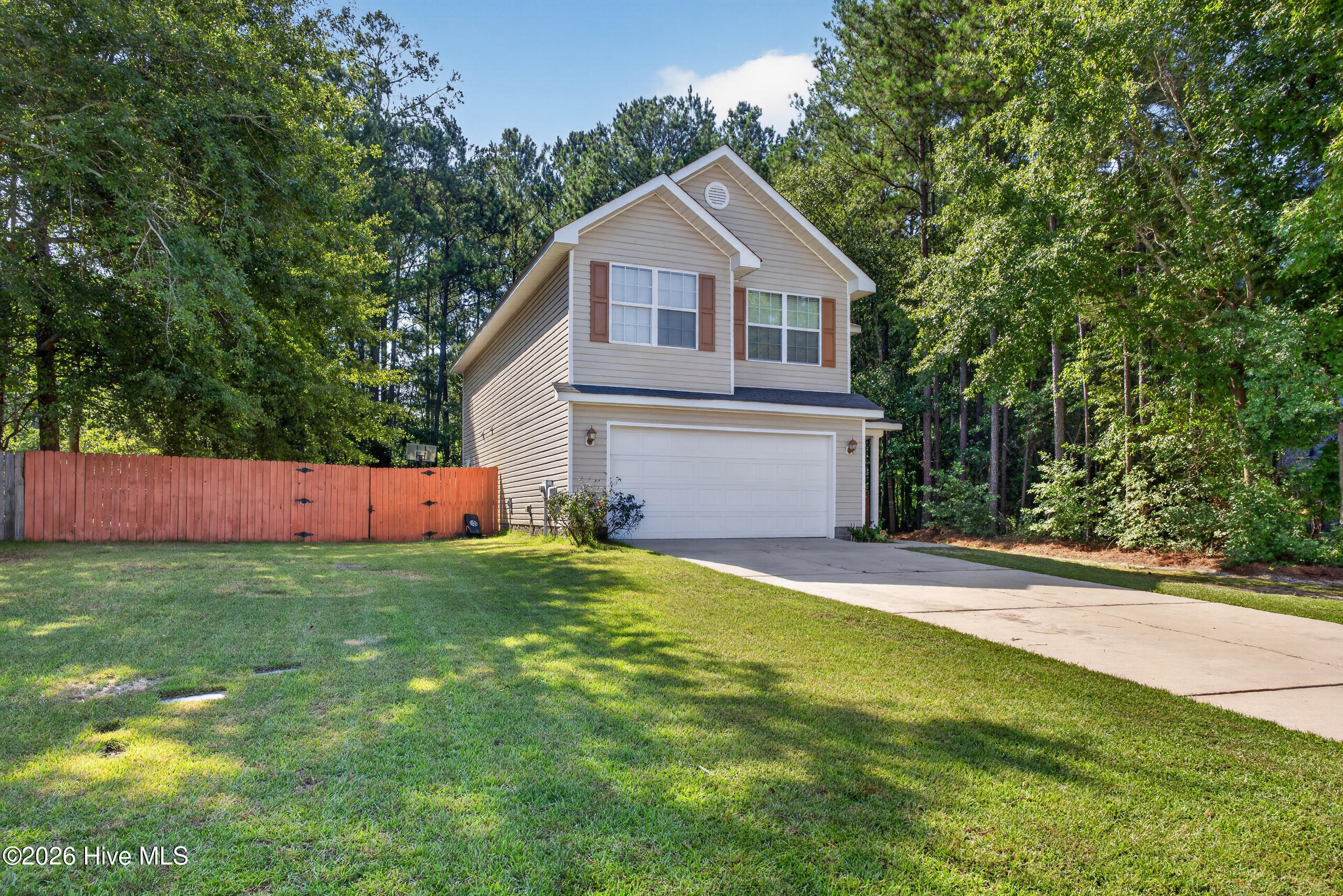 2152 Gardenview Drive Property Photo 3