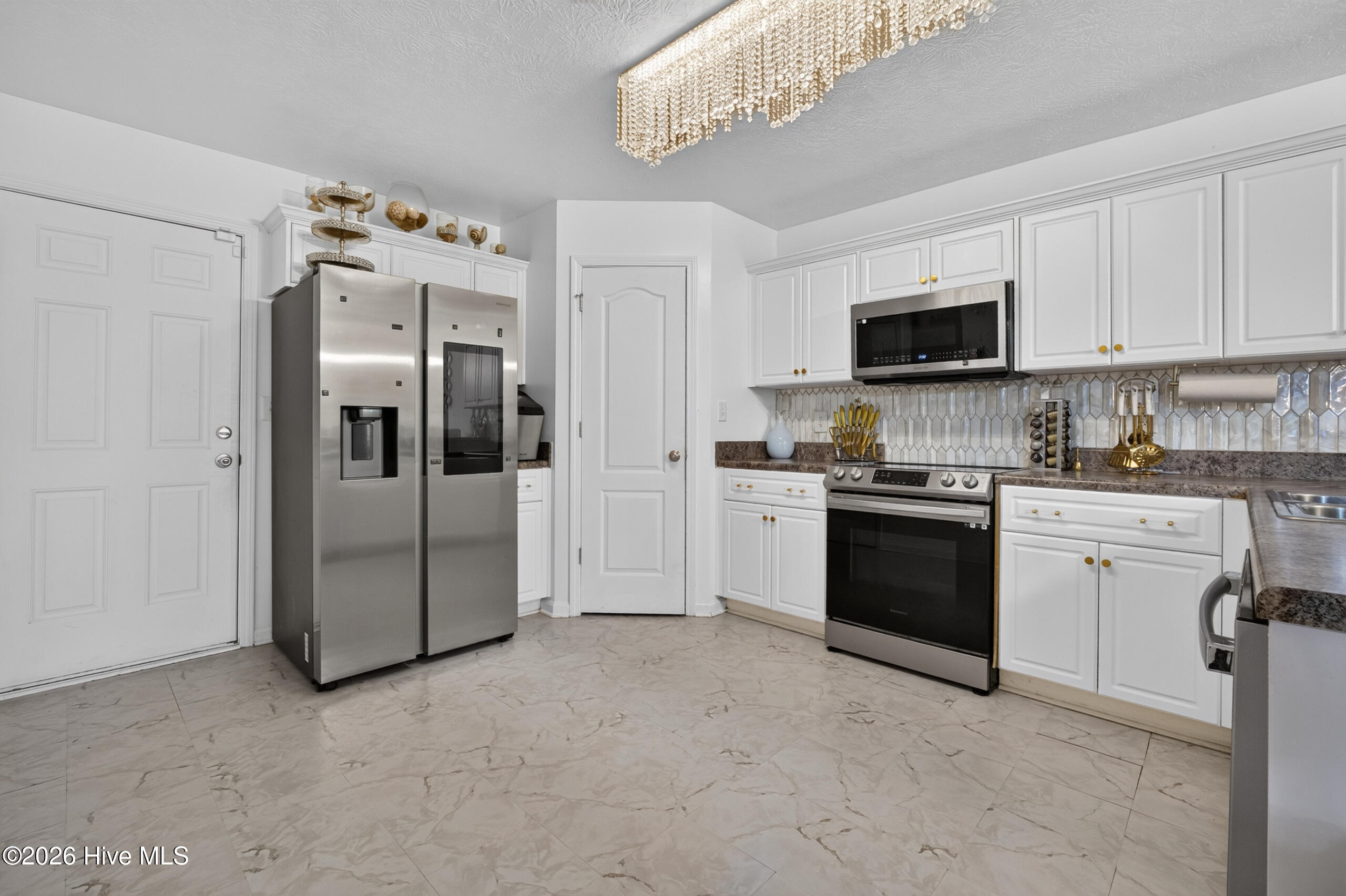 2152 Gardenview Drive Property Photo 15