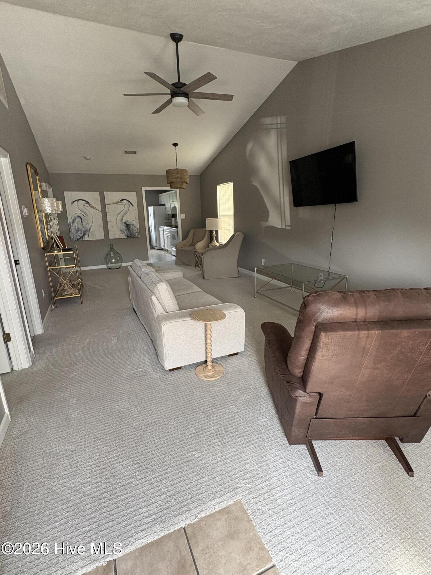 425 Flowing Creek Drive Property Photo 2