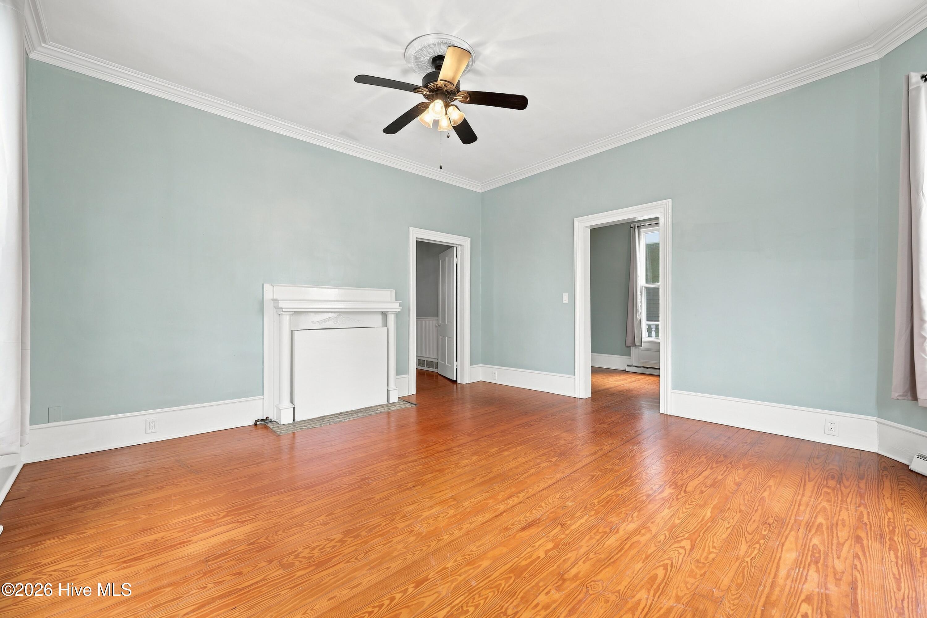 403 N Market Street Property Photo 9