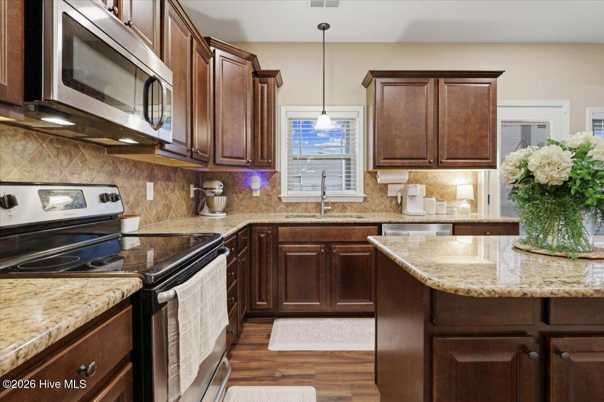 219 Ingram Fields Drive Property Photo 12