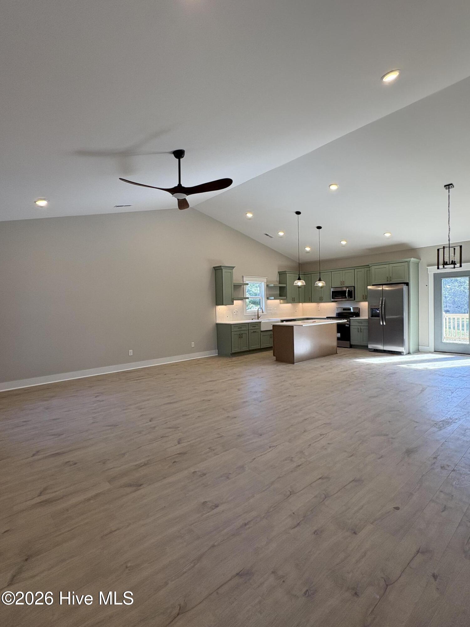 112 Fir Ridge Lane Property Photo 4
