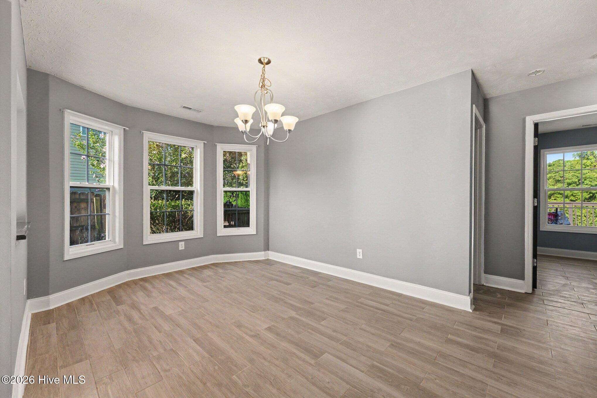 596 Colonial Hills Drive Property Photo 5