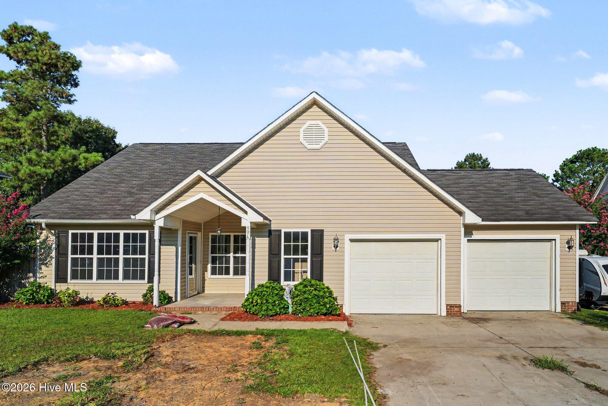 596 Colonial Hills Drive Property Photo 14