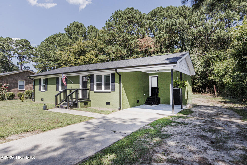 115 Walter Drive Property Photo 4